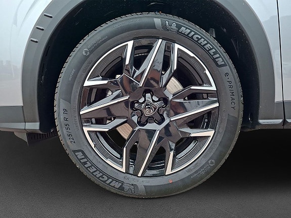 Peugeot 5008 5 of 10