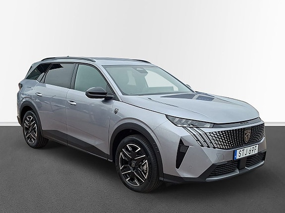 Peugeot 5008 3 of 10