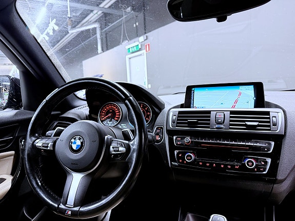 BMW 120d 9 of 17