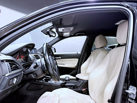 BMW 120d 3 of 17