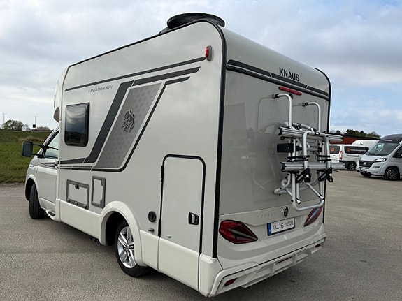 Knaus *5.89m*Automat*4-bäddar*Dieselvärme*2XSolceller*Taksäng*Lithium 24 of 28