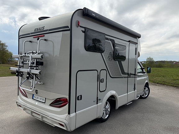 Knaus *5.89m*Automat*4-bäddar*Dieselvärme*2XSolceller*Taksäng*Lithium 23 of 28