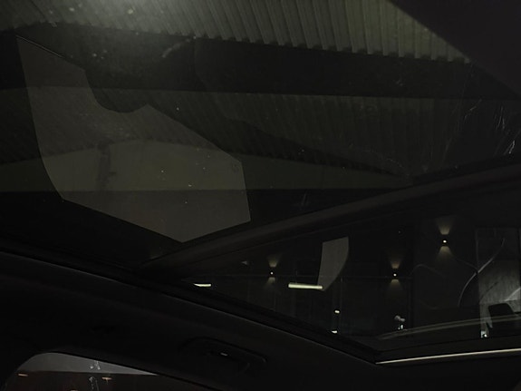 Porsche Cayenne 24 of 25