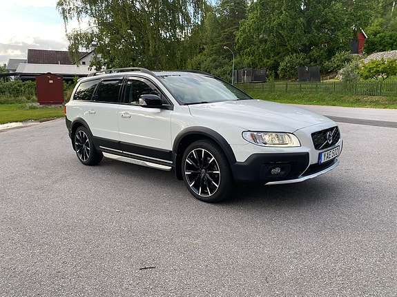 Volvo XC70 8 of 15