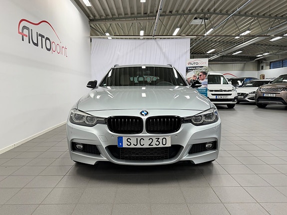 BMW 320d 2 of 25