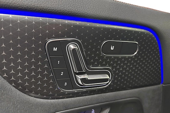 Mercedes-Benz EQA300 12 of 12