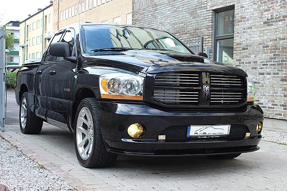 Dodge RAM SRT-10 6 of 30
