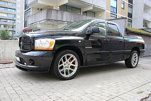Dodge RAM SRT-10 16 of 30