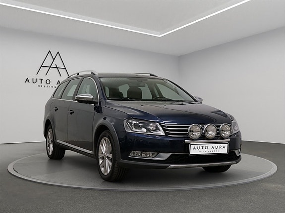 Volkswagen Passat Alltrack 3 of 15