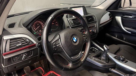 BMW 118d 12 of 26
