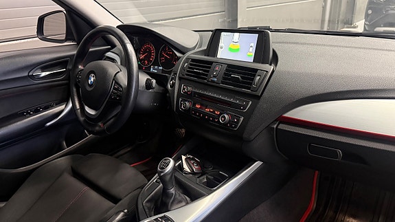 BMW 118d 17 of 26