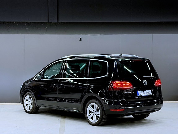 Volkswagen Sharan 2 of 17