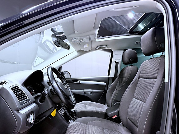 Volkswagen Sharan 5 of 17