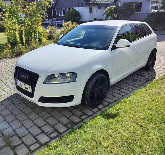 Audi A3 2 of 6