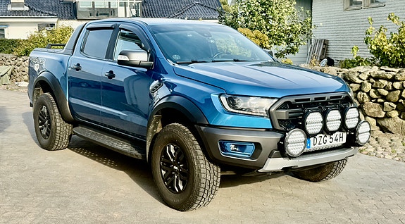 Ford Ranger Raptor 12 of 27