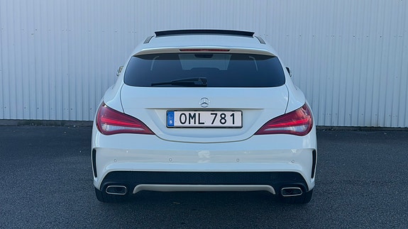 Mercedes-Benz CLA200 8 of 26