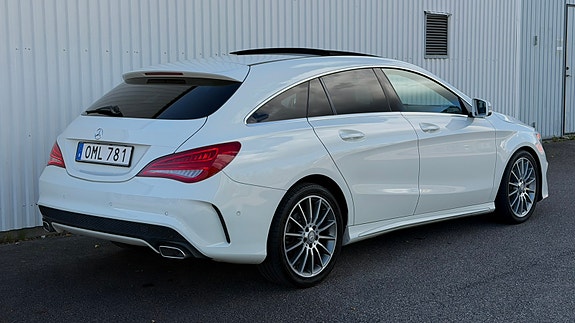 Mercedes-Benz CLA200 10 of 26