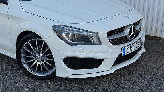 Mercedes-Benz CLA200 4 of 26