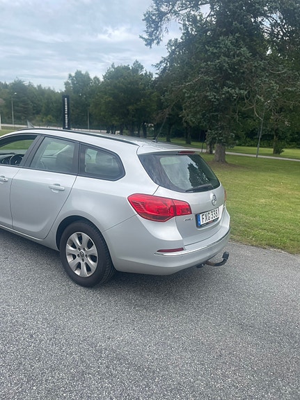 Opel Astra 5 of 7