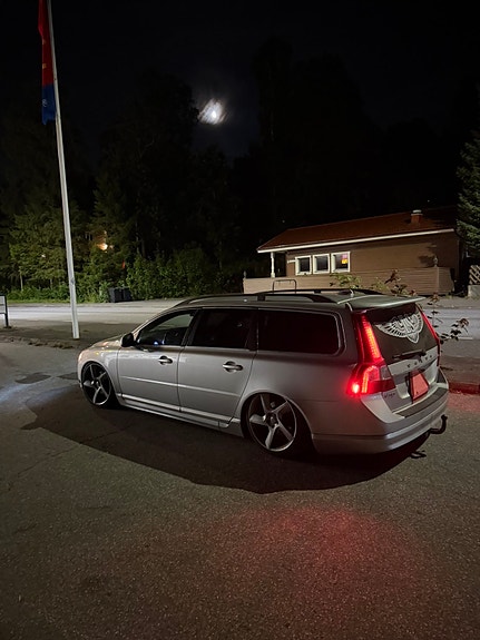 Volvo V70 5 of 6