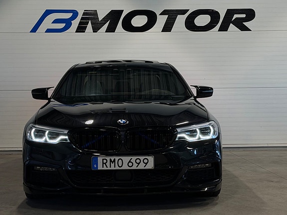 BMW 540i 2 of 25