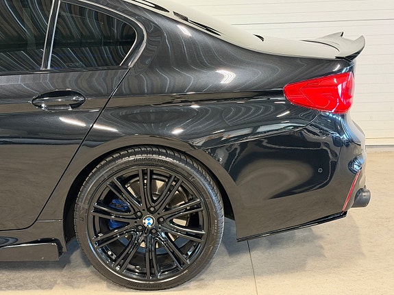 BMW 540i 20 of 25