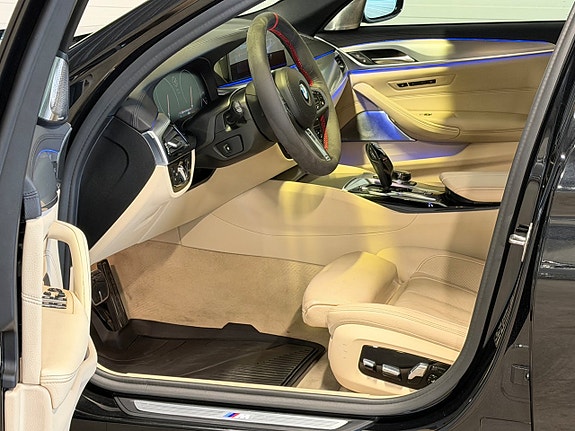 BMW 540i 13 of 25