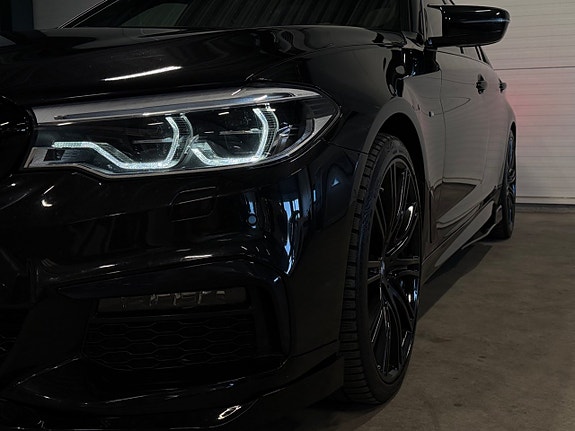 BMW 540i 19 of 25