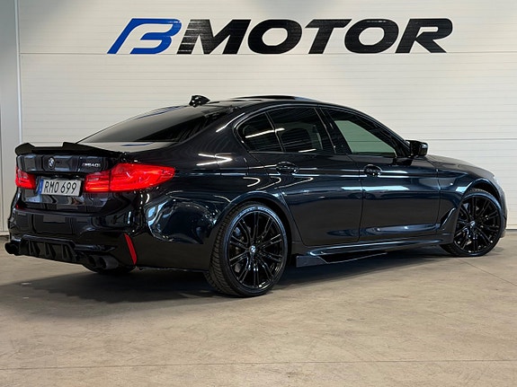 BMW 540i 4 of 25