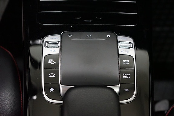 Mercedes-Benz CLA200 d 13 of 20