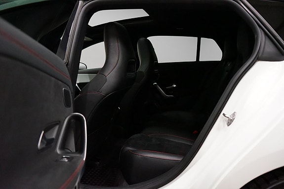 Mercedes-Benz CLA200 d 8 of 20