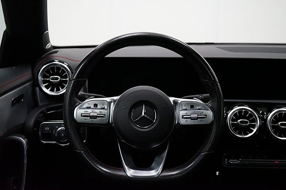Mercedes-Benz CLA200 d 11 of 20