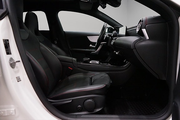 Mercedes-Benz CLA200 d 18 of 20