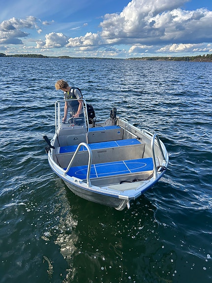 Linder 445 Sportsman Max / Nyservad /Mercury 30 4 takt / 80 km/h Trailer 4 of 12