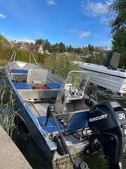 Linder 445 Sportsman Max / Nyservad /Mercury 30 4 takt / 80 km/h Trailer 11 of 12