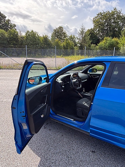 Audi Q2 3 of 5