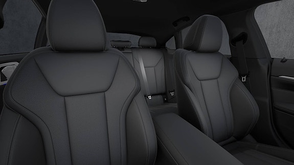 BMW i4 7 of 11