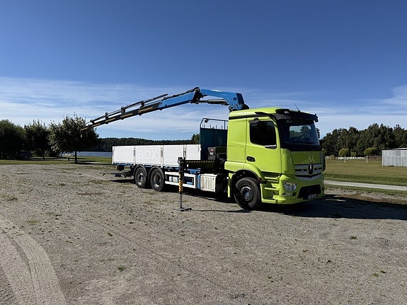Mercedes-Benz Trucks ACTROS 12 of 24