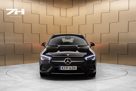 Mercedes-Benz CLA250 e 8 of 19