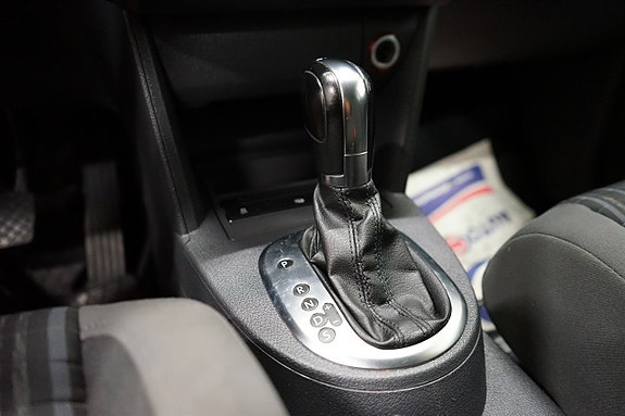 Volkswagen Touran Cross 11 of 17