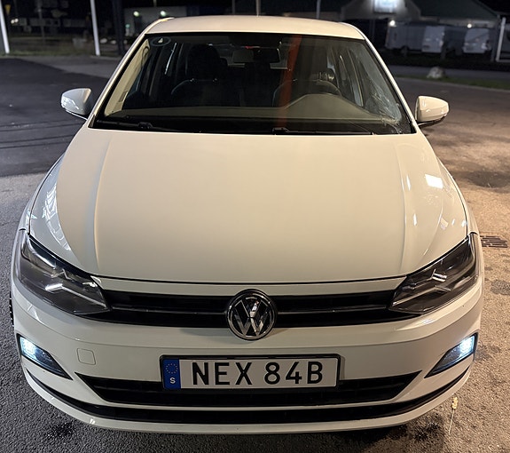 Volkswagen Polo 5 of 6