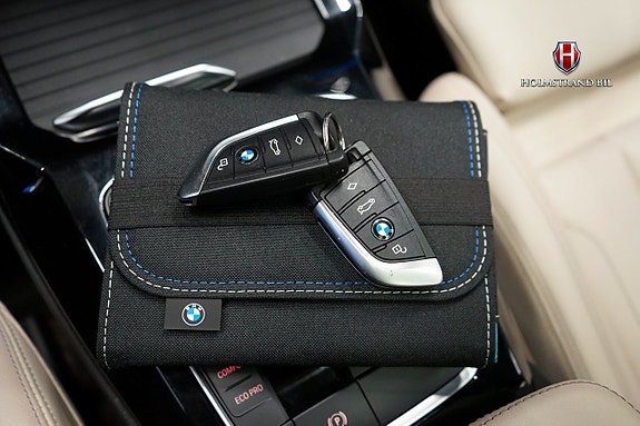 BMW iX3 29 of 29