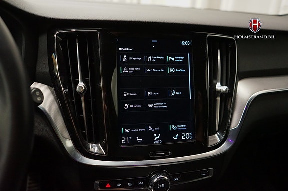 Volvo V60 19 of 26