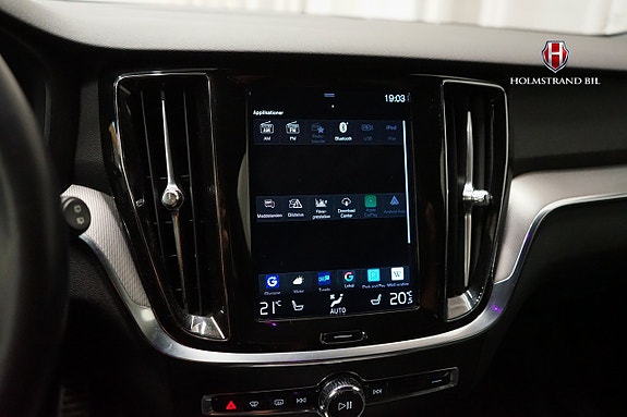 Volvo V60 18 of 26
