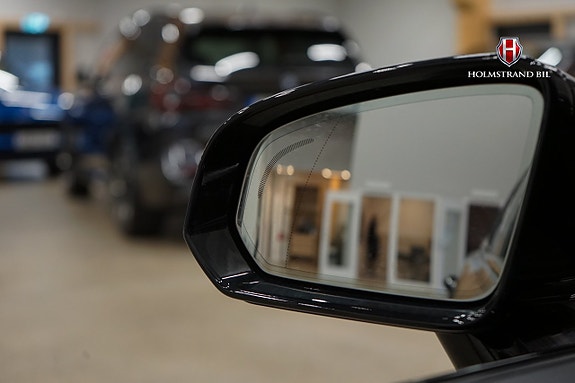 Volvo V60 22 of 26