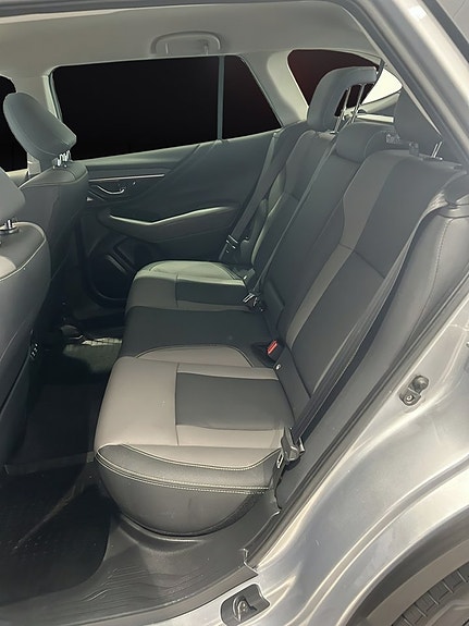 Subaru Outback 15 of 17