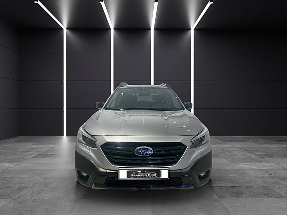 Subaru Outback 2 of 17