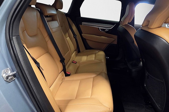 Volvo V90 11 of 23