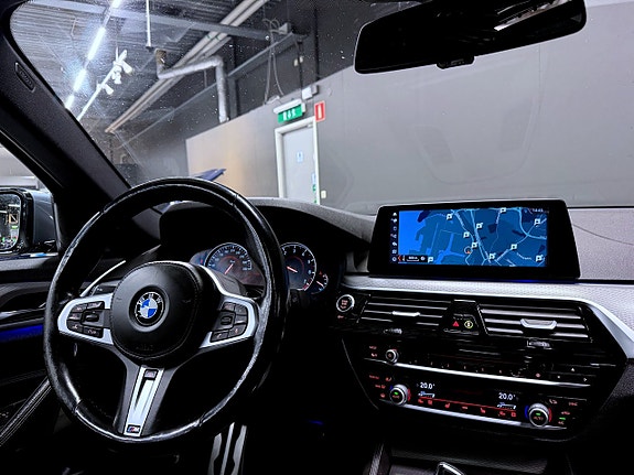 BMW 540i 13 of 21