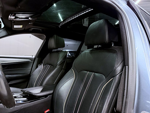 BMW 540i 9 of 21